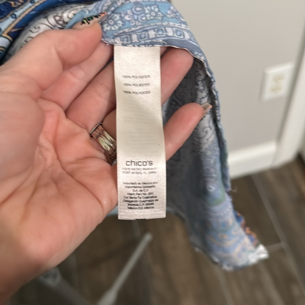 Chico's Paisley Patchwork Popover Top Tunic - Picture 6 of 11